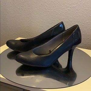 Navy Closed Toe Heels